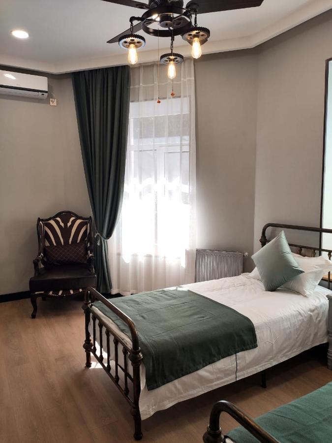 Qin Boutique Hotel Tbilisi Exterior photo