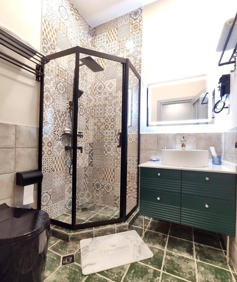Qin Boutique Hotel Tbilisi Exterior photo
