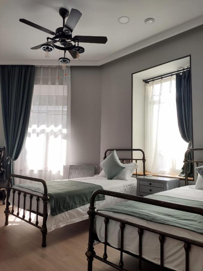 Qin Boutique Hotel Tbilisi Exterior photo