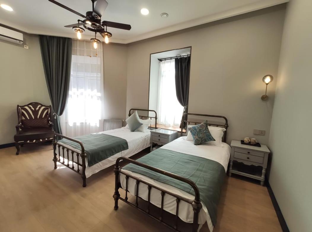 Qin Boutique Hotel Tbilisi Exterior photo