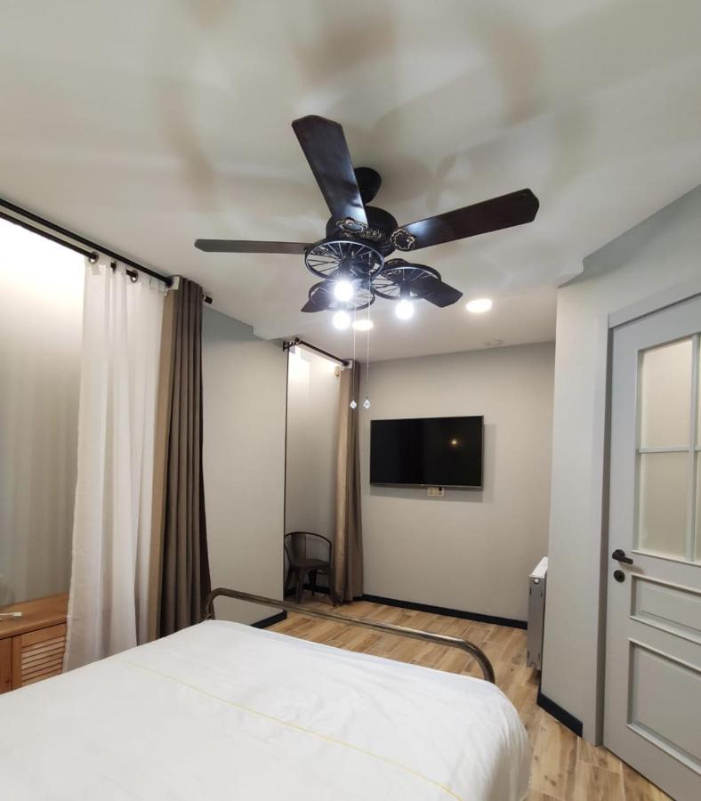 Qin Boutique Hotel Tbilisi Exterior photo