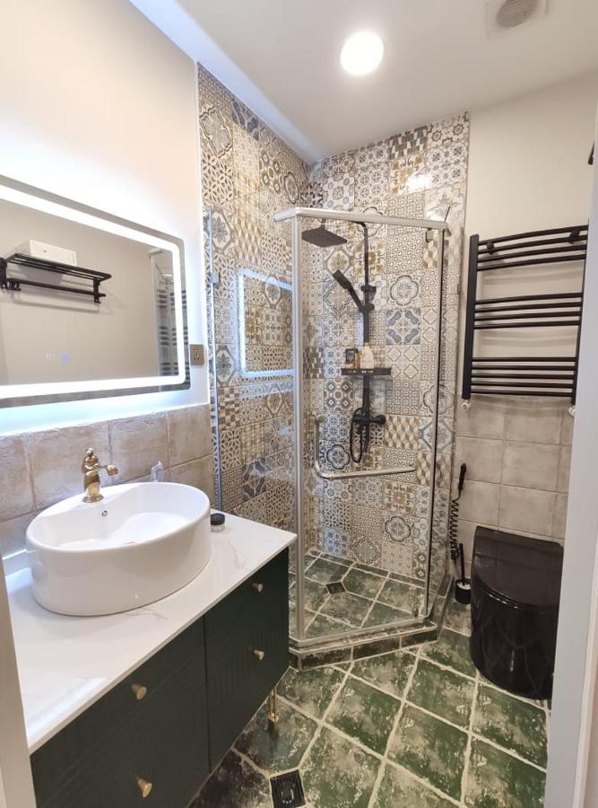 Qin Boutique Hotel Tbilisi Exterior photo